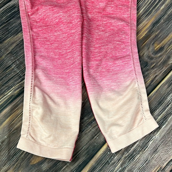 Pink Running Capri Leggings- Size Small - Picture 6 of 6